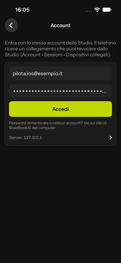 La schermata Account dell'app iOS con email e password